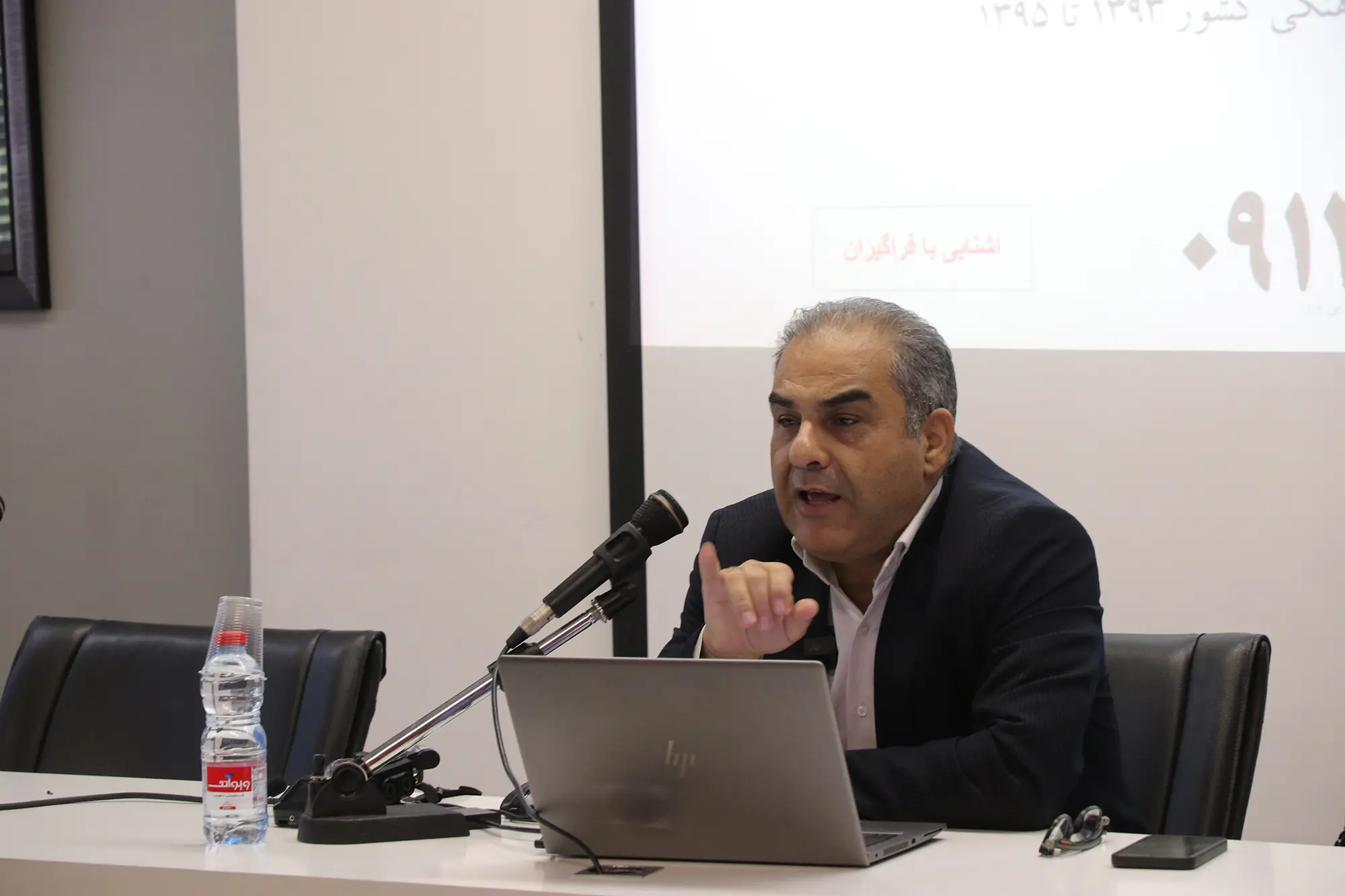 «خبرنگاری در عصر هوش مصنوعی» در شیراز کالبدشکافی شد