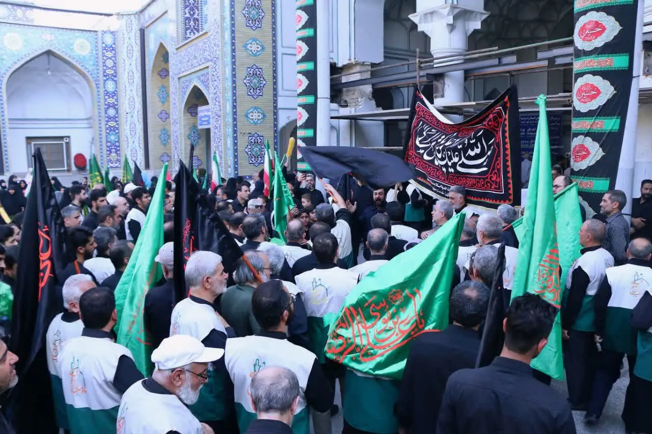 حضور خادمیاران رضوی منطقه ۴ در مراسم عزاداری سالروز شهادت امام رضا (ع)