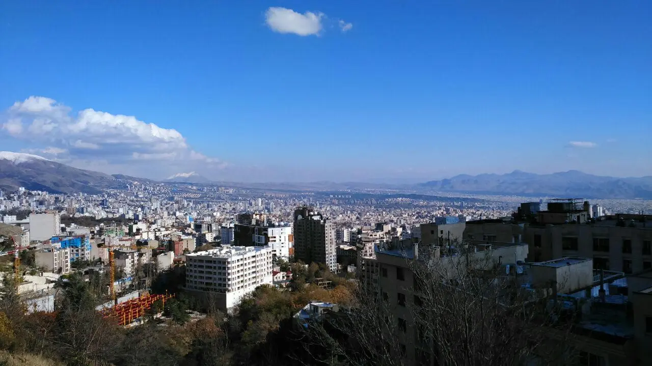 از بام تهران تا باغ کتاب