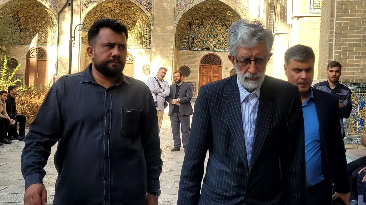حضور پزشکیان و جمعی از چهرههای سیاسی در مراسم ختم احمد ناطق نوری + تصاویر