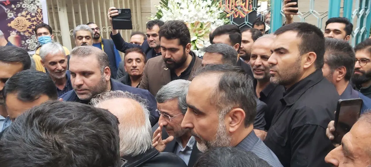 برگزاری مراسم ترحیم خواهر محمود احمدی‌نژاد + تصاویر