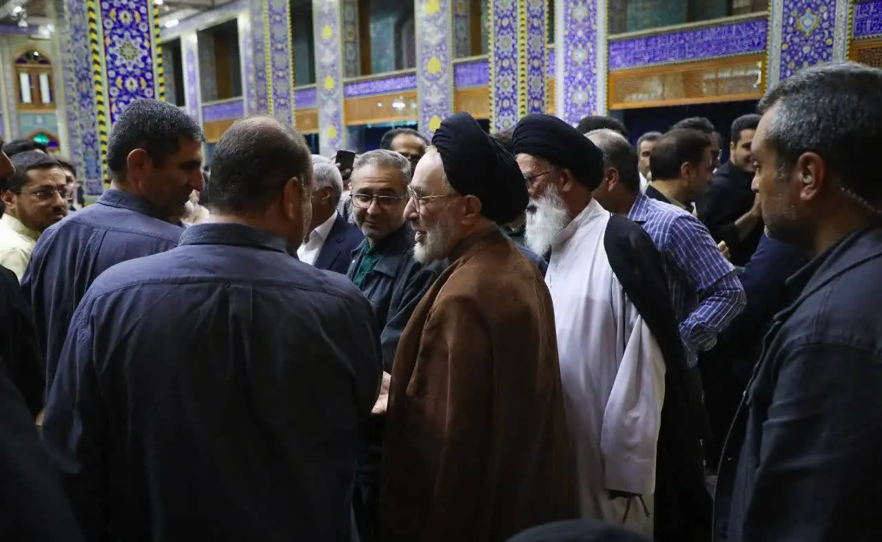 برگزاری مراسم ترحیم خواهر سید محمد خاتمی با حضور چهرههای سیاسی در یزد