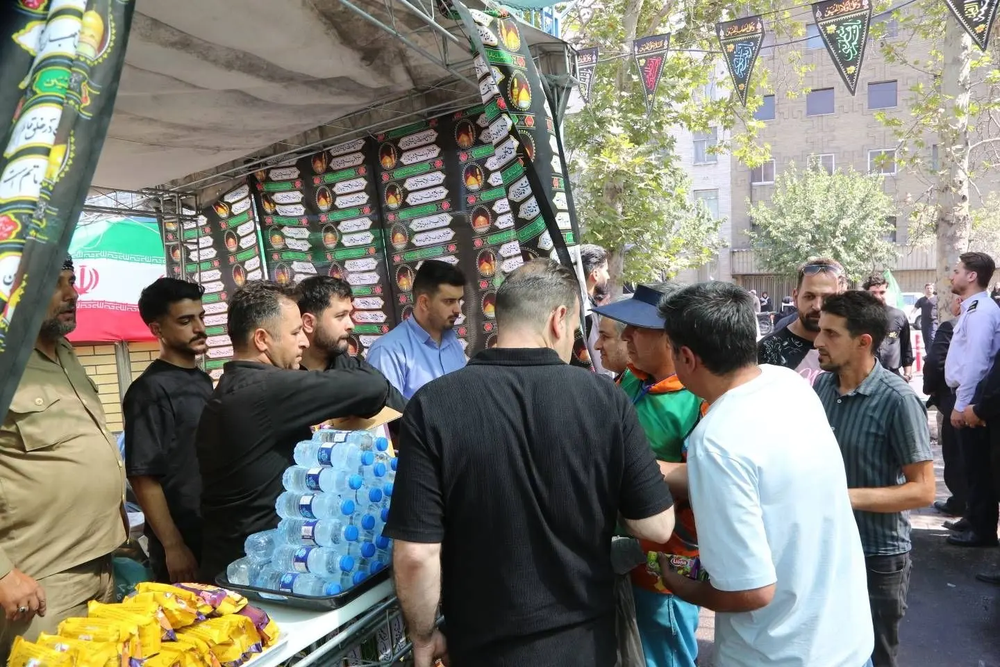 افزایش و توسعه موکبهای خدمت به عزاداران امام شهید