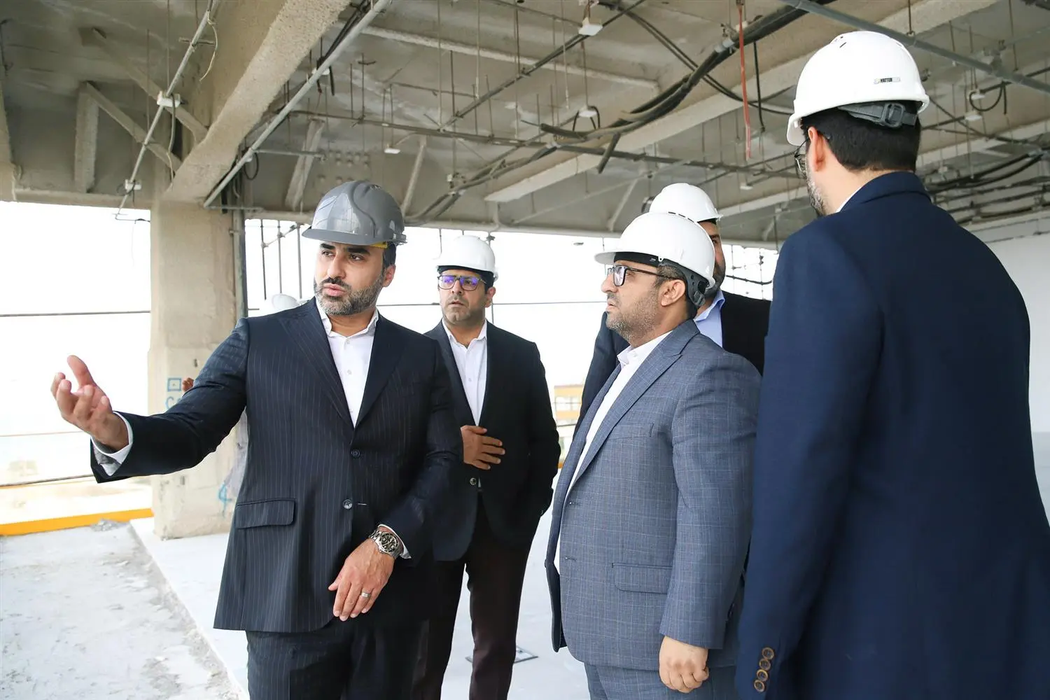 بررسی همکاریهای مشترک شرکت مهندسی و ساختمانی صبانفت و منطقه آزاد کیش