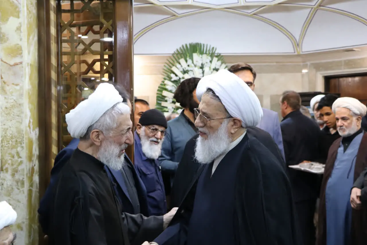 حضور مقامات کشوری و لشکری در مراسم ختم فرزند صدیقی+ تصاویر