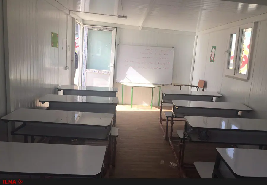 راهاندازی مدارس کانکسی توسط شورای هماهنگی تشکلهای صنفی فرهنگیان در مناطق زلزلهزده