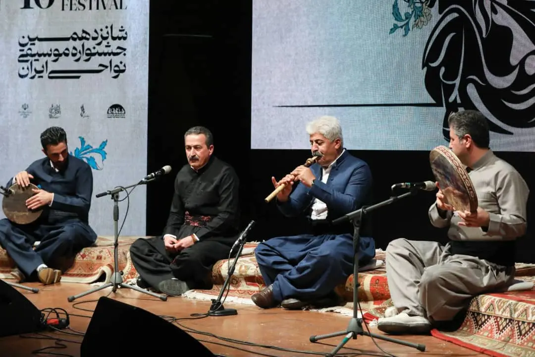 گزارش نخستین شب از جشنواره موسیقی نواحی ایران/ بزرگداشت یاد شهدای کرمان 