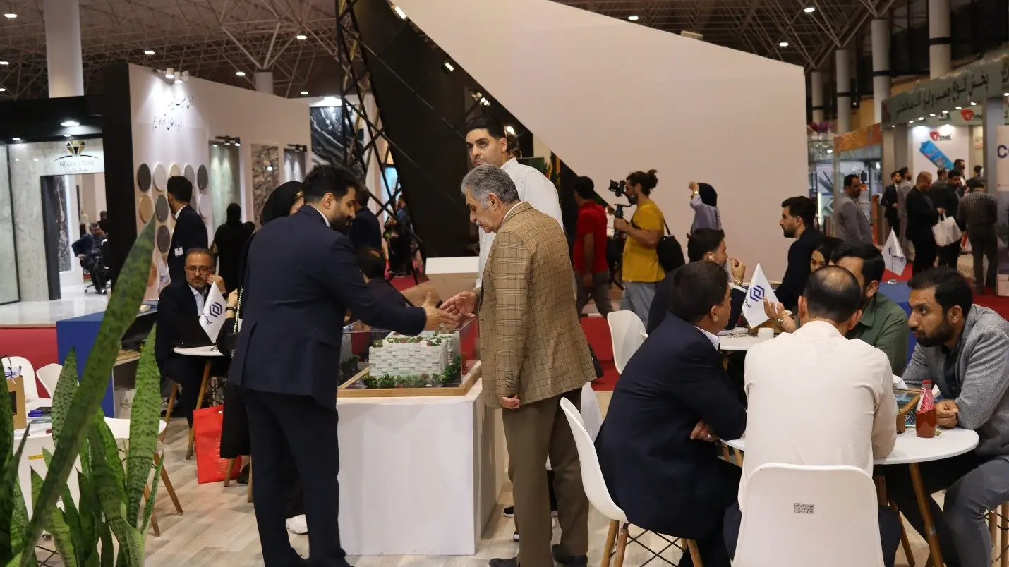 حضور گروه ساختمانی ایرابن در هفدهمین نمایشگاه صنعت ساختمان استان قم