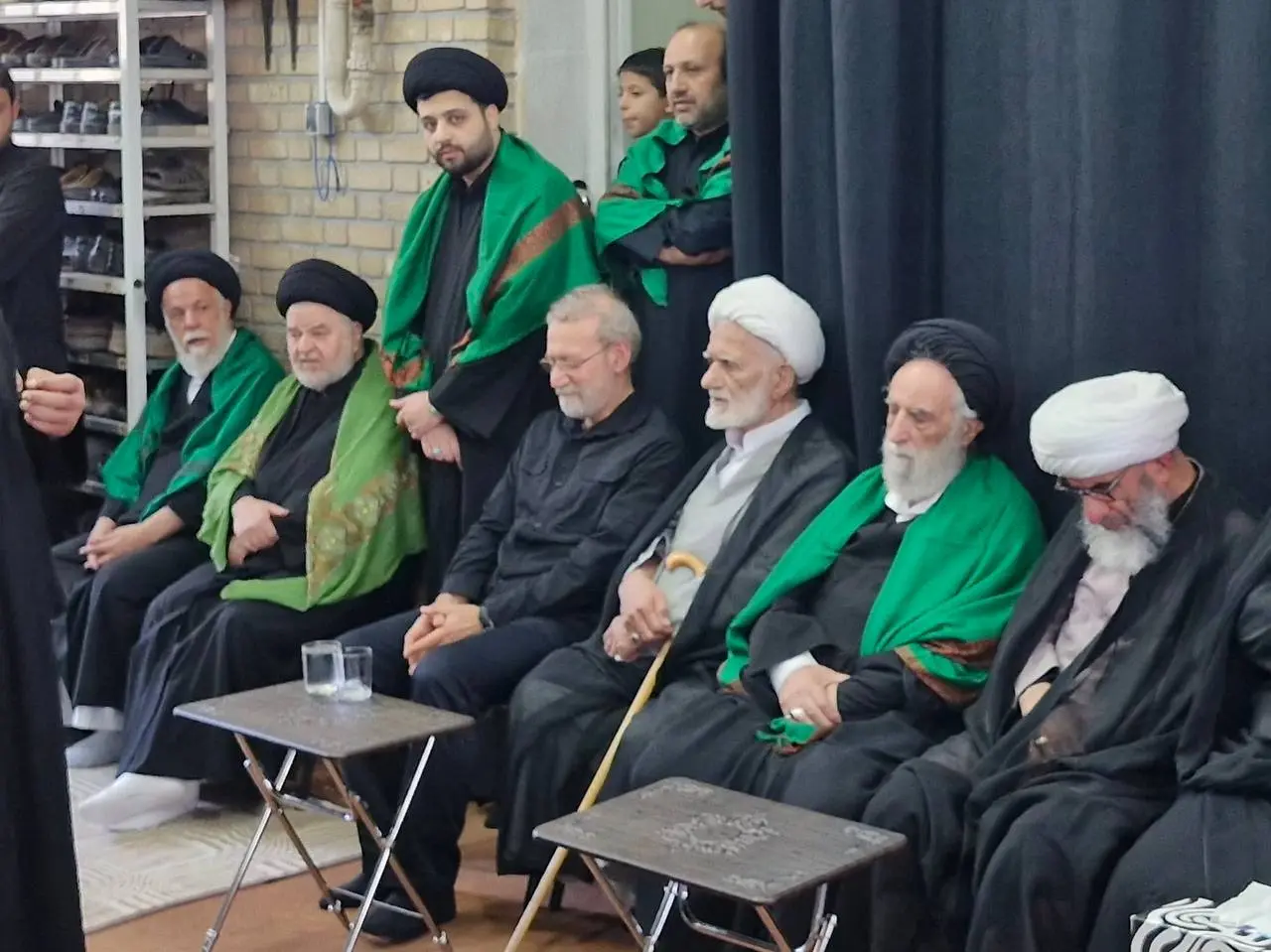حضور علی لاریجانی در بیوت مراجع و شرکت در مراسم ظهر عاشورا/عکس