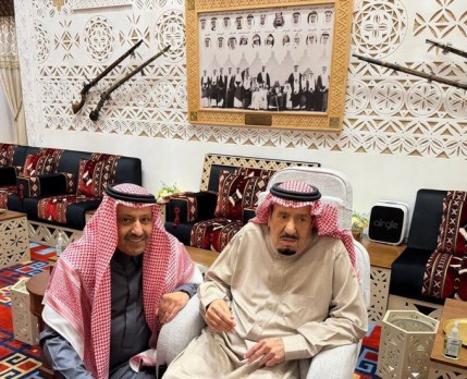 بازتاب گسترده تصاویر تازه از ملک سلمان در فضای مجازی