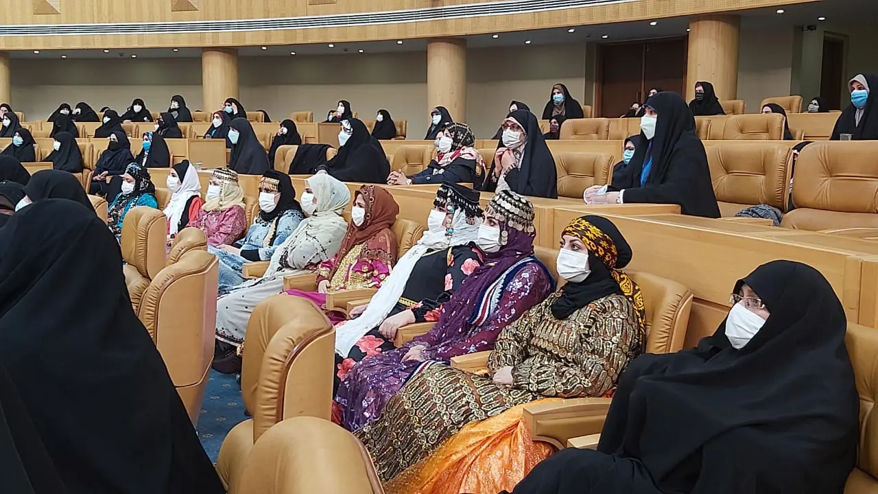 حضور رئیسی در مراسم بزرگداشت روز زن