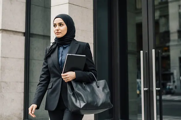 چطور بدون دردسر در فرانسه کار پیدا کنیم؟ راهنمایی برای ایرانی‌ها