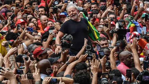 سریعالقلم: نباید اجازه داد فقرا در ایران وزیر شوند +فیلم