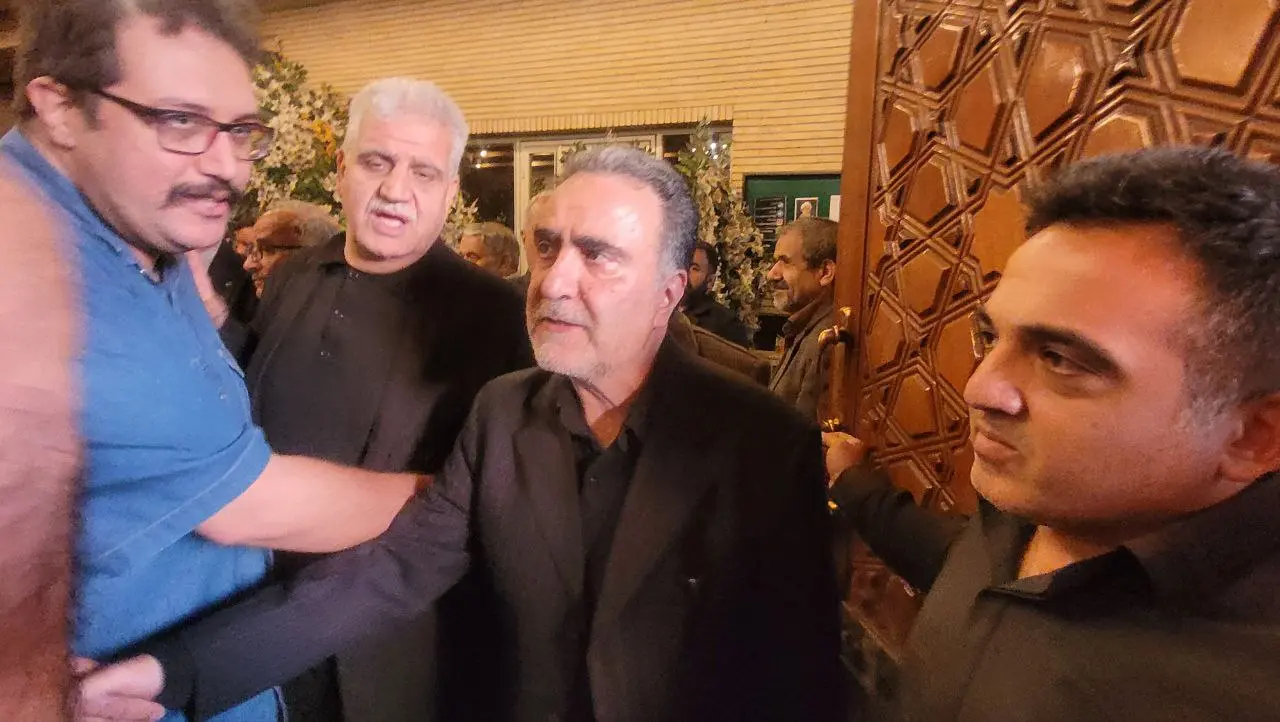 برگزاری مراسم ترحیم برادر مصطفی تاجزاده با حضور فعالان سیاسی اصلاحطلب + تصاویر
