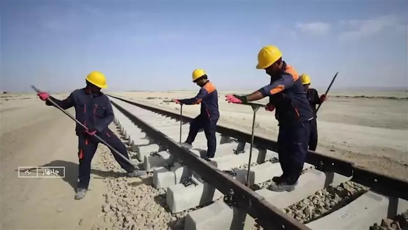 خط آهن چابهار–زاهدان با ریل ذوب‌آهن شاهکاری در عرصه سازندگی ملی است