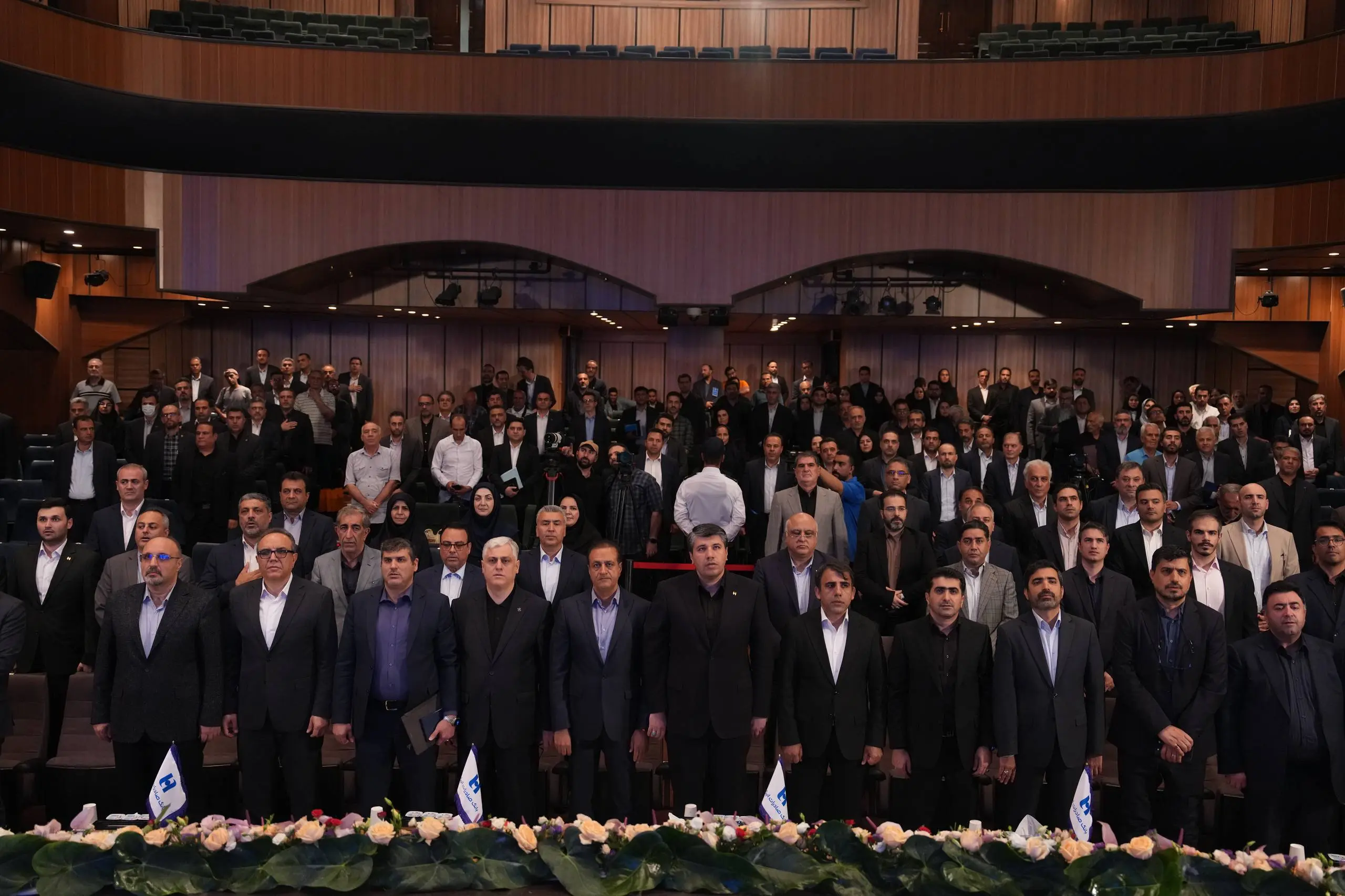 تصویب صورتهای مالی سال ۱۴۰۴ بانک صادرات ایران در مجمع عمومی