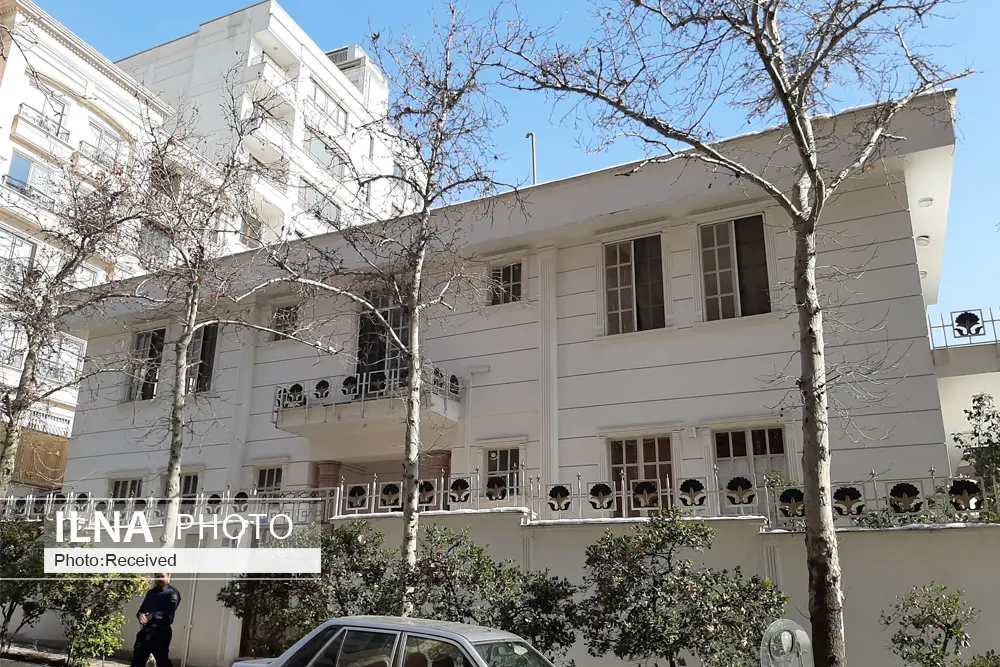 «عمارت اقدسیه»؛ عمارتی که در شأن شهرداران نیست/چوب حراج به دارایی‌ شهر برای تکمیل پروژه‌های عمرانی+ فیلم و عکس