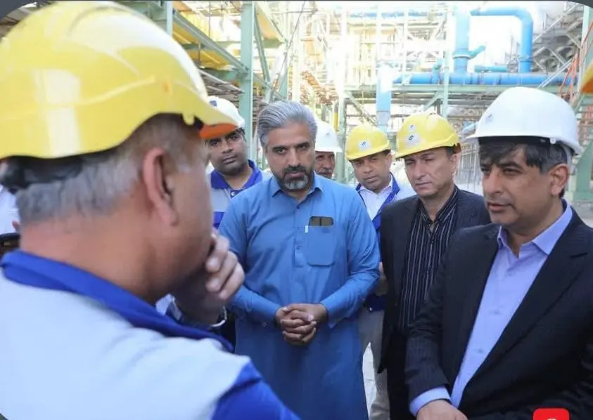 بازدید مدیرعامل گروه فولاد مبارکه از صنایع فولاد و پتروشیمی منطقه آزاد تجاری-صنعتی چابهار