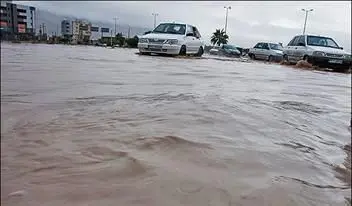 بارش بهاره باران موجب آبگرفتگی معابر ارومیه شد