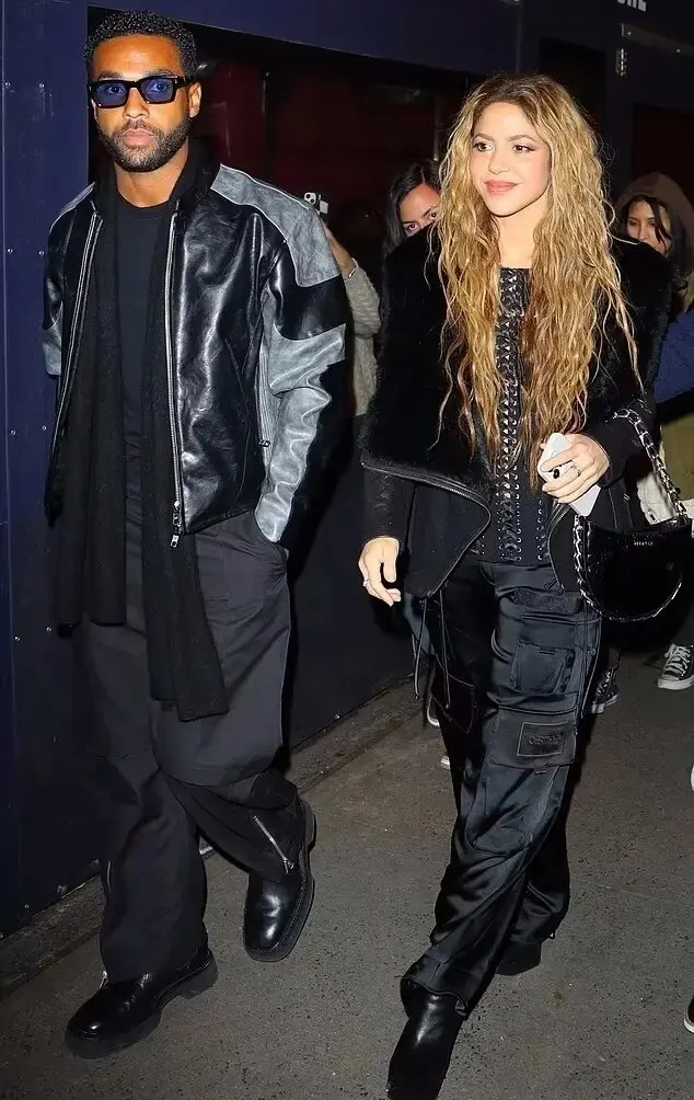 شکیرا نامزد جدید خود را معرفی کرد + عکس