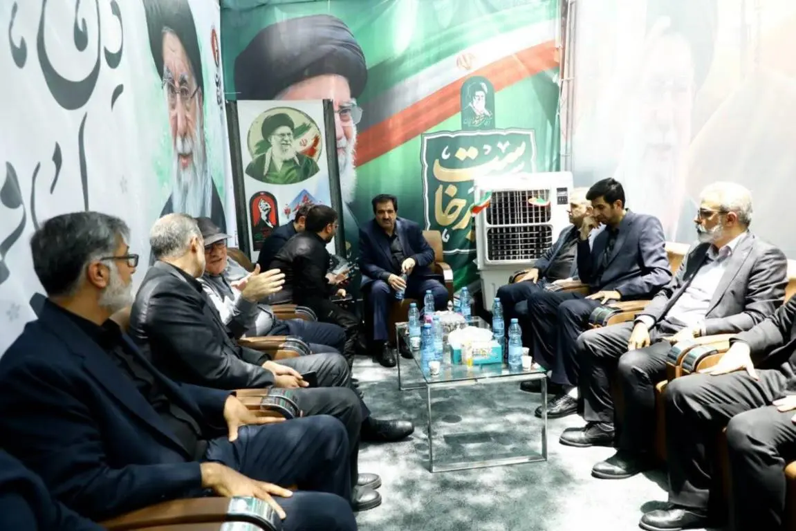 دکتر للـه گانی: راه رهبر شهید راه خدمت بیمنت است