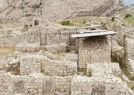 تب گنجیابی در جامعه مانند ویروس در حال گسترش است/ ادامه غارت آثار باستانی در بسیاری از محوطههای کشور