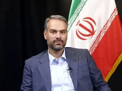 مردم به یک اندازه از جبهه اصلاحات و پایداری متنفر هستند