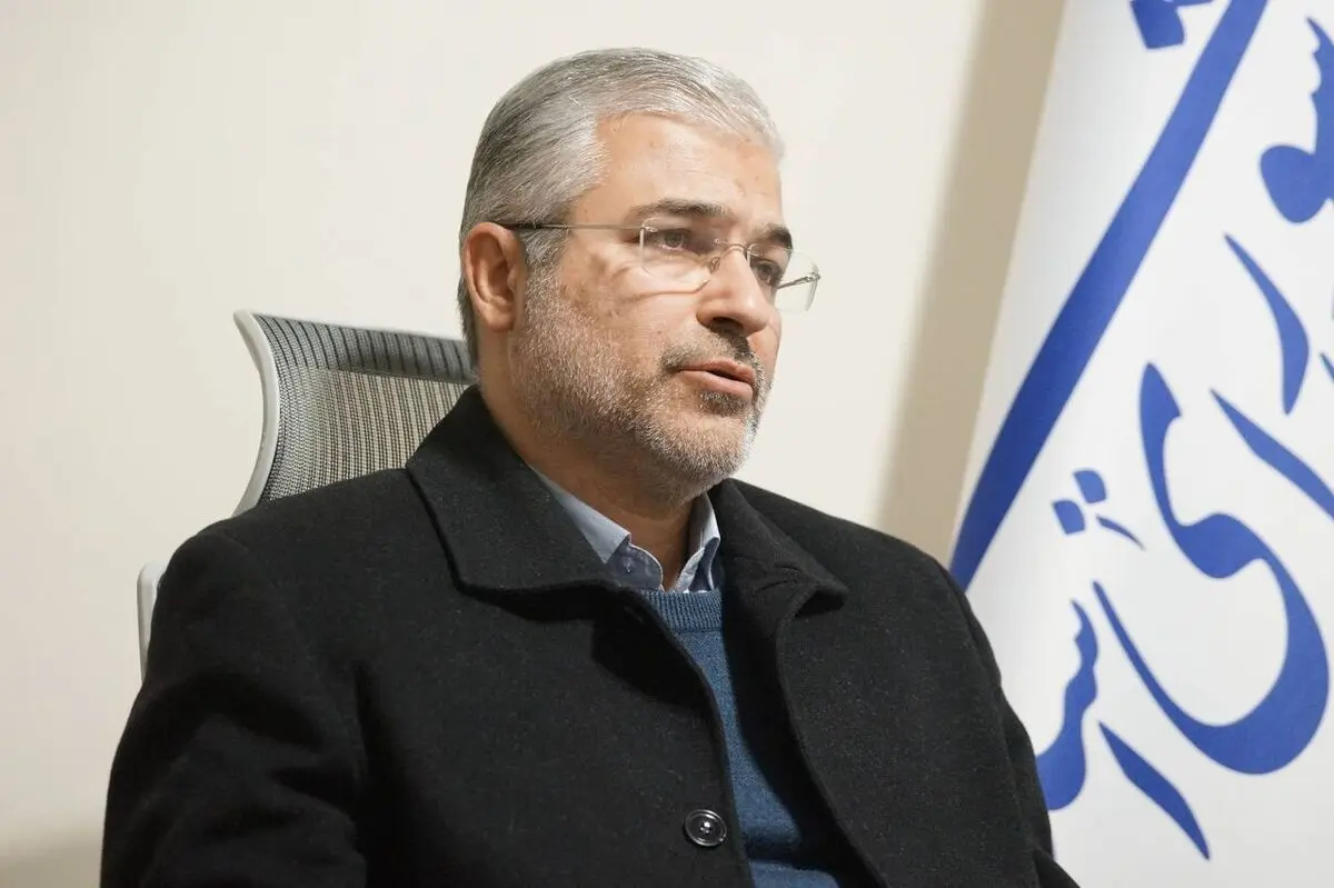 می‌توان ظرف یک روز ناوهای آمریکا را به قعر دریا فرستاد تا بقیه هم دمشان را روی کولشان بگذارند/ رها کردن بازار با گرانی و تورم مشکوک است