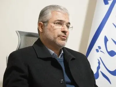 می‌توان ظرف یک روز ناوهای آمریکا را به قعر دریا فرستاد تا بقیه هم دمشان را روی کولشان بگذارند/ رها کردن بازار با گرانی و تورم مشکوک است
