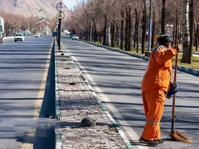 بابت اضافه کاری، هیچ پولی نمی‌دهند/ تعطیلی و مرخصی نداریم