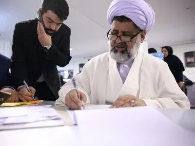 نام‌نویسی حجت‌الاسلام ناصحی در انتخابات شورای شهر تهران