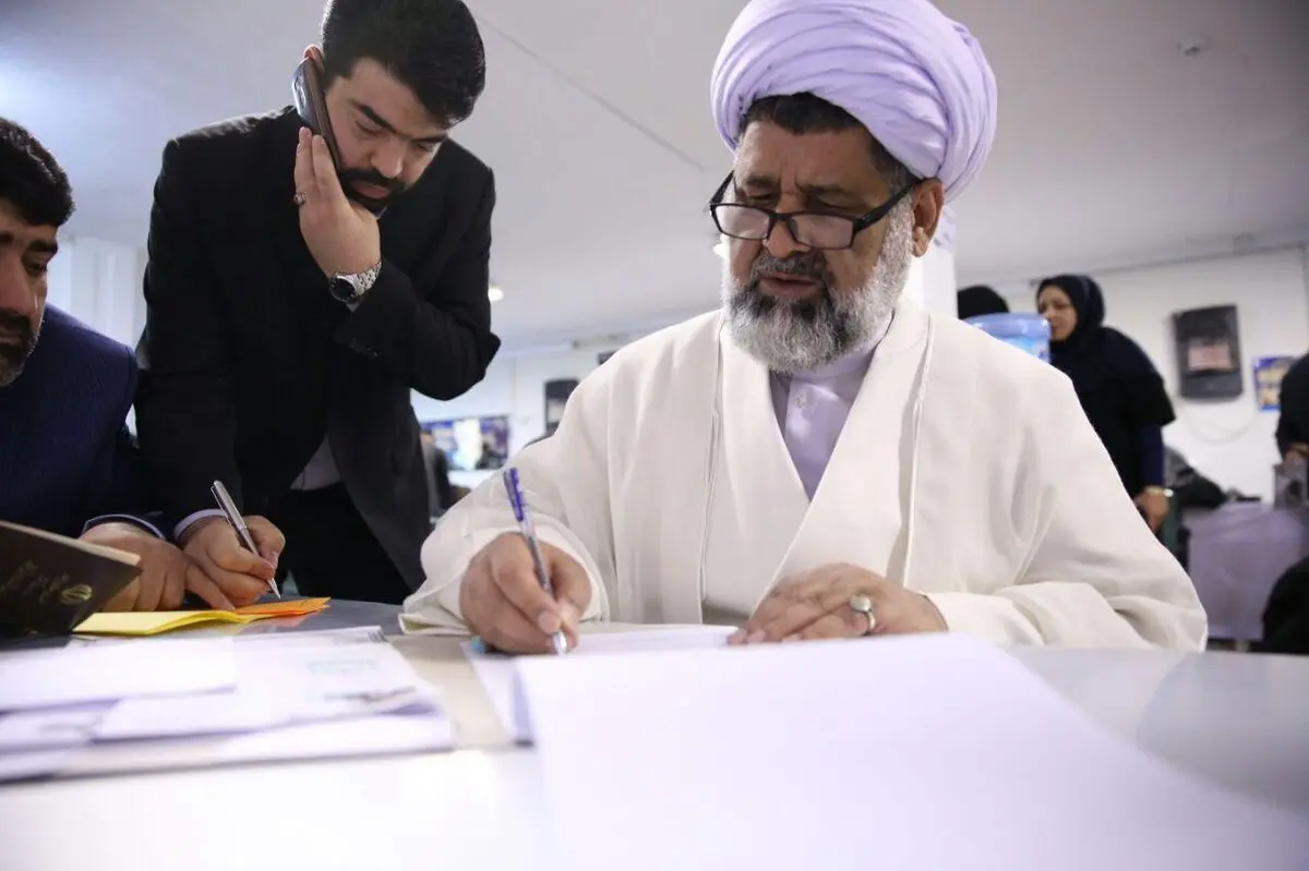 نام‌نویسی حجت‌الاسلام ناصحی در انتخابات شورای شهر تهران