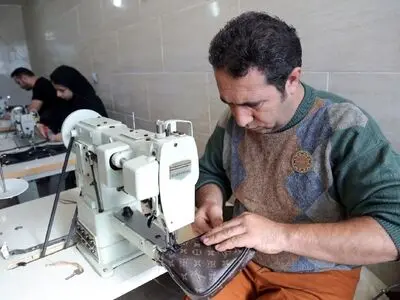 کدام دسته از شاغلان بیشترین آسیب را از شیوع کرونا پذیرفتند؟