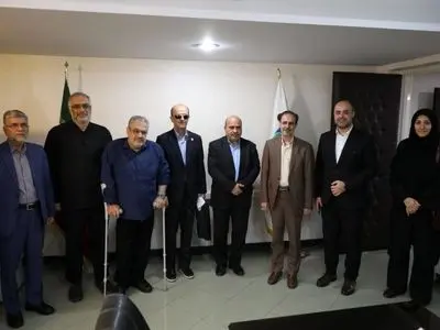 روایت ایستادگی یک برنامه‌ساز ایثارگر روشندل در رادیو ورزش