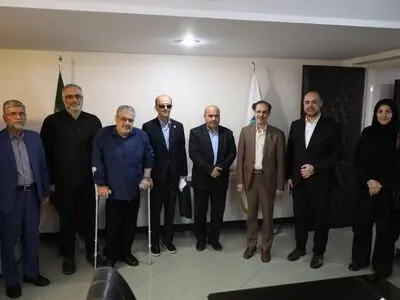 روایت ایستادگی یک برنامه‌ساز ایثارگر روشندل در رادیو ورزش