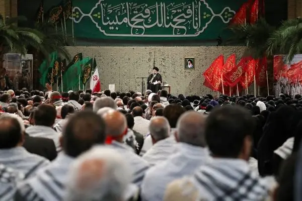 Supreme Leader calls Sacred Defense prominent part of Iran’s history
