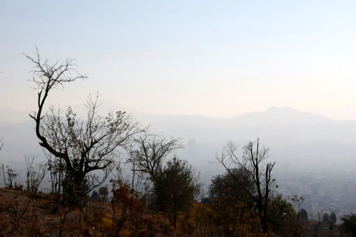 باران در تهران تا پنجشنبه/ تداوم آلودگی هوا طی یک روز آینده