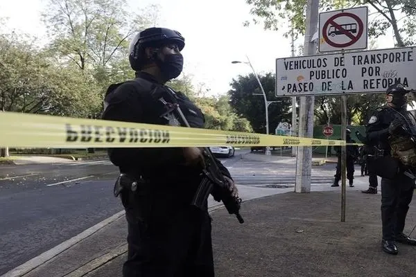 Two killed in an attack targeting a candidate for local elections in Mexico
