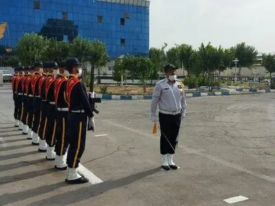 معاون نیروی انسانی ستاد کل نیروهای مسلح از ندامتگاه قزلحصار بازدید کرد