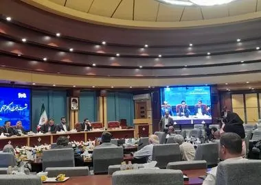اگر با صداقت با مردم سخن بگوییم، آنان نیز با ما همراه خواهند شد