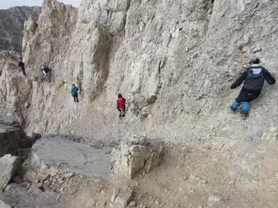 اشترانکوه لرستان و قله 4150 متری «سِن‌بُران» زیر پای بانوان ایرانی