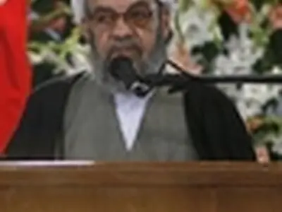 سوره کوثر بیانگر حقانیت دعوت به توحید پیامبر(ص) است