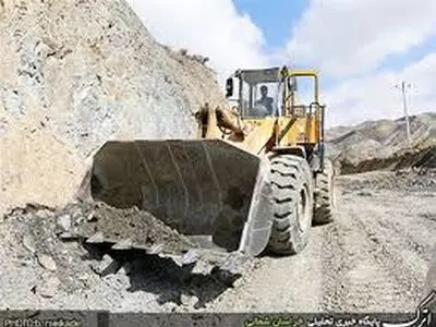 مسدود شدن بخشی از محور بیرجند - قاین