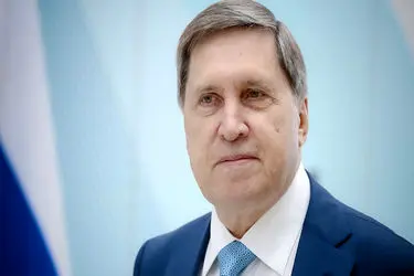 اغلب با ویتکاف گفت‌وگو می‌کنم