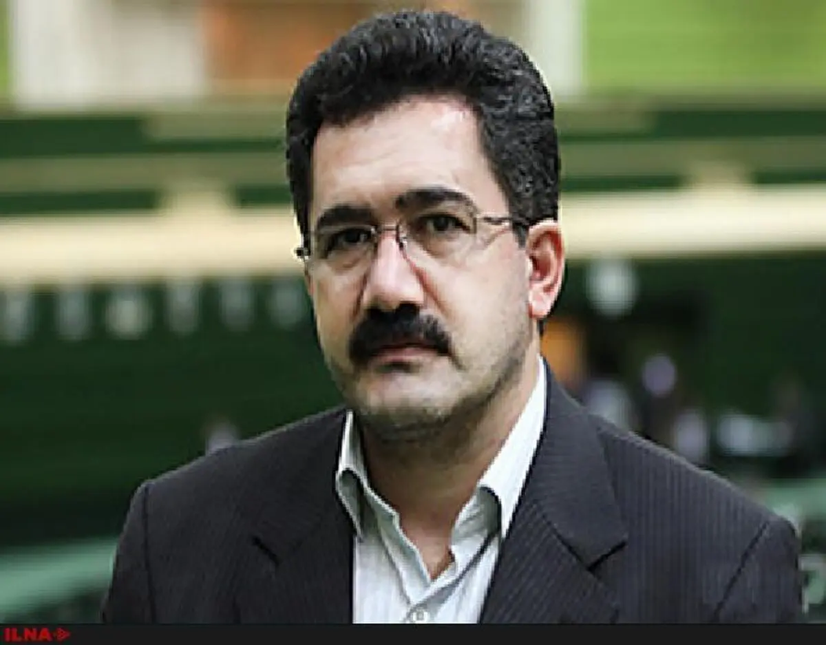تروریست‌ها از بیرون فرماندهی و پشتیبانی می‌شدند/ ورود سه فرد مسلح به مجلس قابل توجیه نیست
