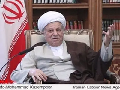 تشکل‌های دانشجویی بی‌اعتنایی و تساهل پیشه نکنند
