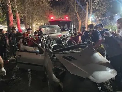 تصادف مرگبار پژو ۲۰۶ در محله فیروزآباد تهران سه کشته برجای گذاشت