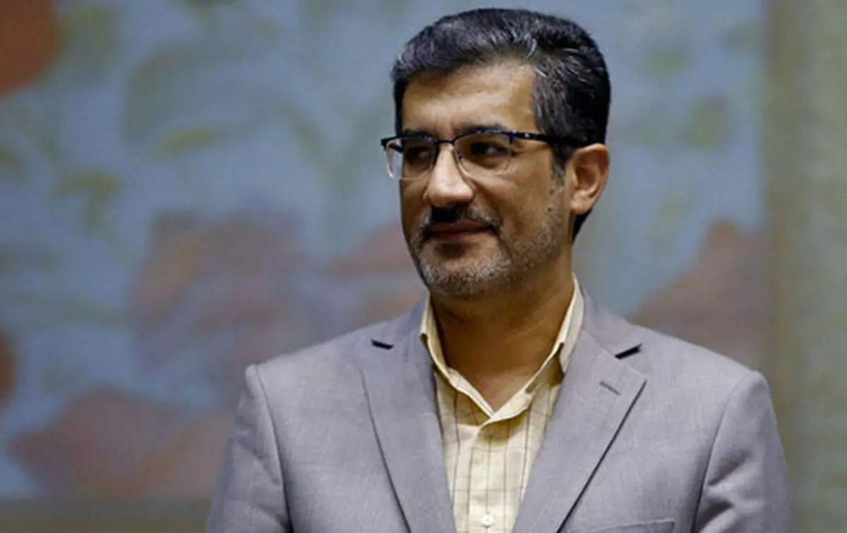 بازگشایی دانشگاه تدریجی است/ واحدهای عملی نیم سال‌های گذشته تا آذر کامل می‌شود/ برگزاری حضوری آزمون پایان ترم در صورت مساعد بودن شرایط
