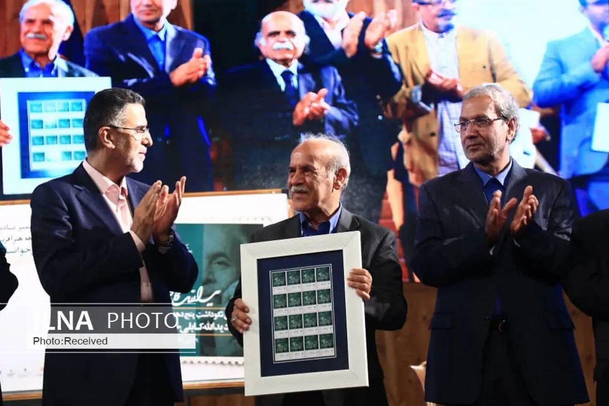 ایوبی: خوشنویسان پرچمدار فرهنگ اصیل هستند