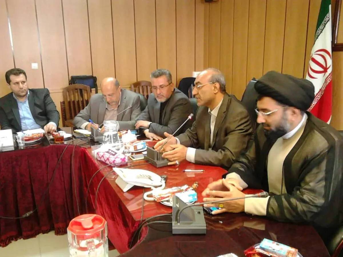 گلایه معاون استاندار قزوین از بی‌ثباتی مدیریت شهری در آبیک/ دامن زدن مسئولان به اختلافات راه رفتن روی اعصاب مردم است